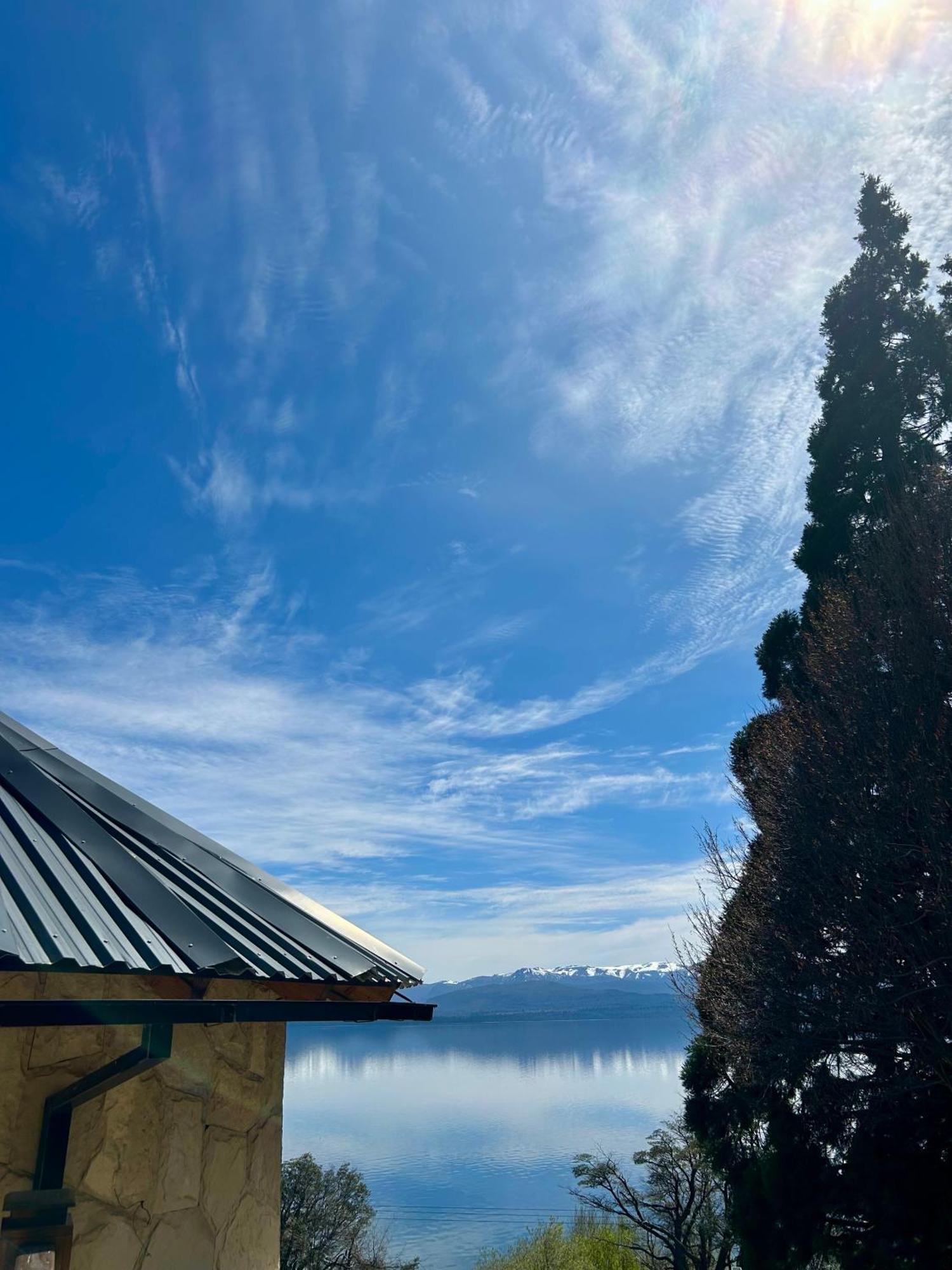 Bahia Paraiso Apart & Suites San Carlos de Bariloche Exterior photo