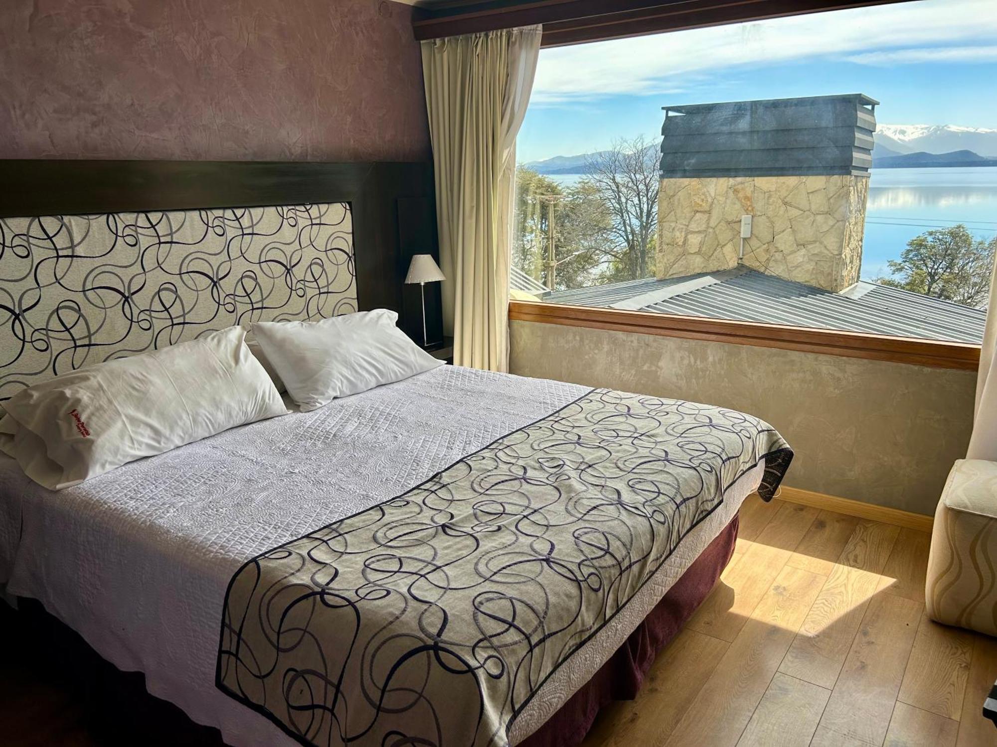 Bahia Paraiso Apart & Suites San Carlos de Bariloche Exterior photo