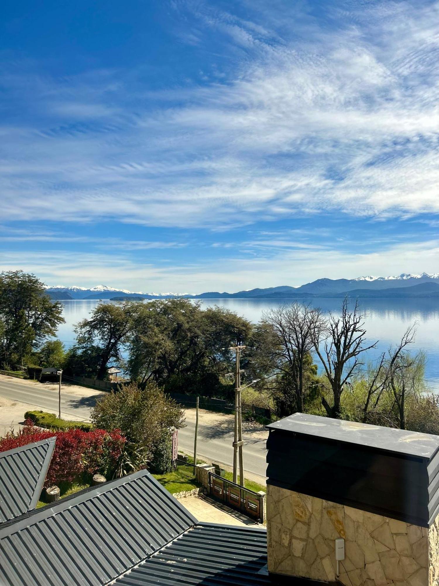 Bahia Paraiso Apart & Suites San Carlos de Bariloche Exterior photo