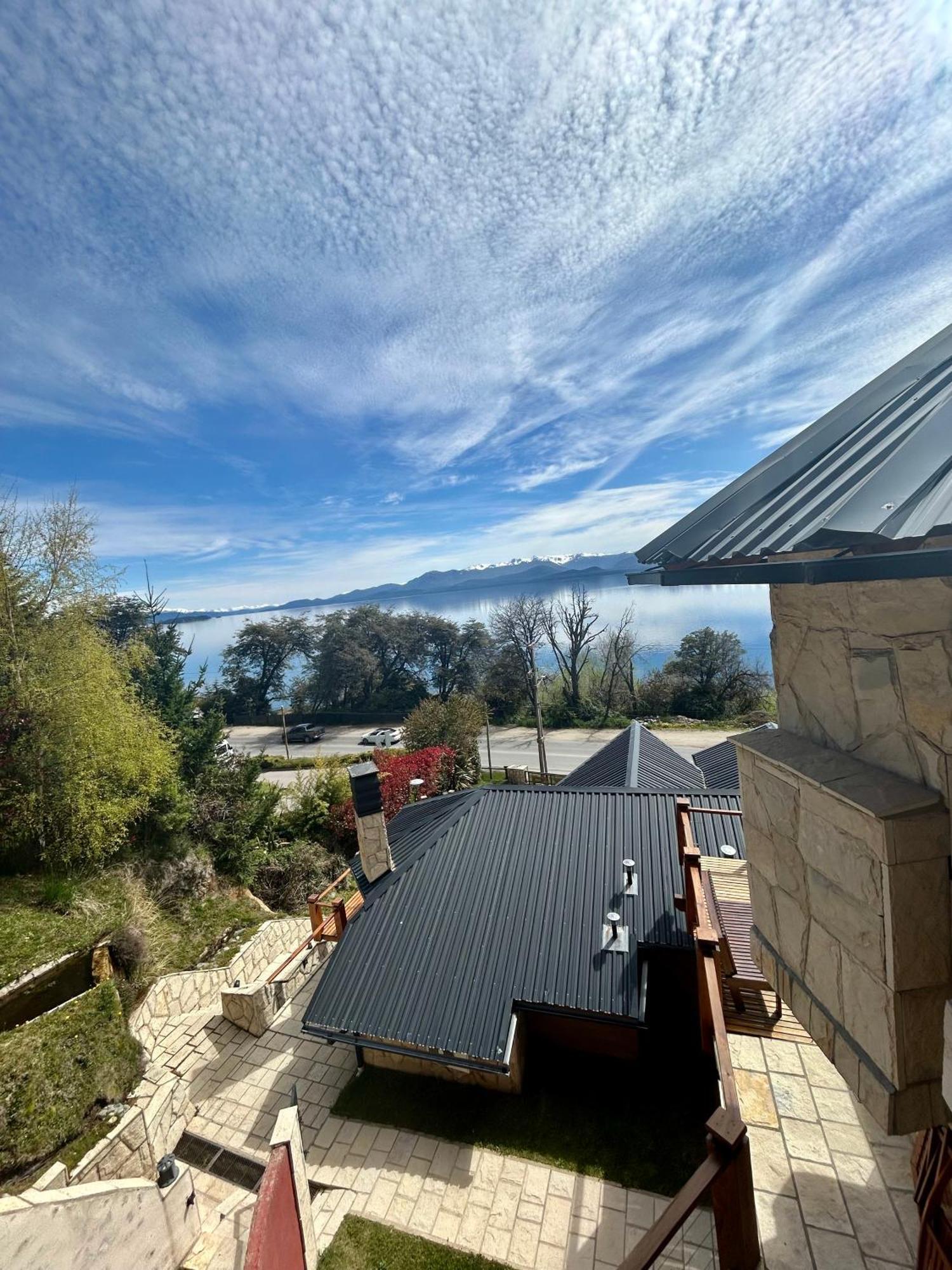Bahia Paraiso Apart & Suites San Carlos de Bariloche Exterior photo