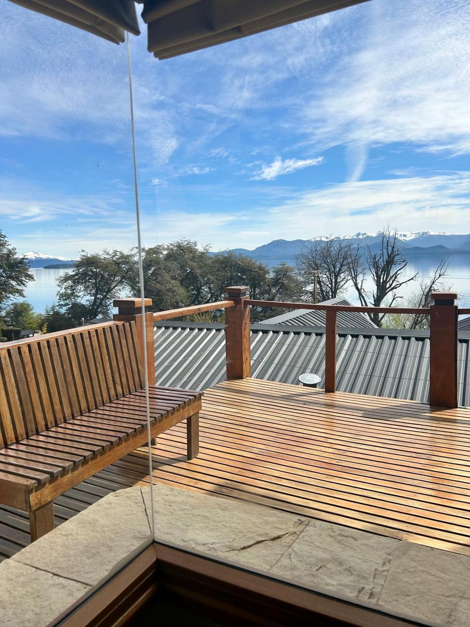Bahia Paraiso Apart & Suites San Carlos de Bariloche Exterior photo