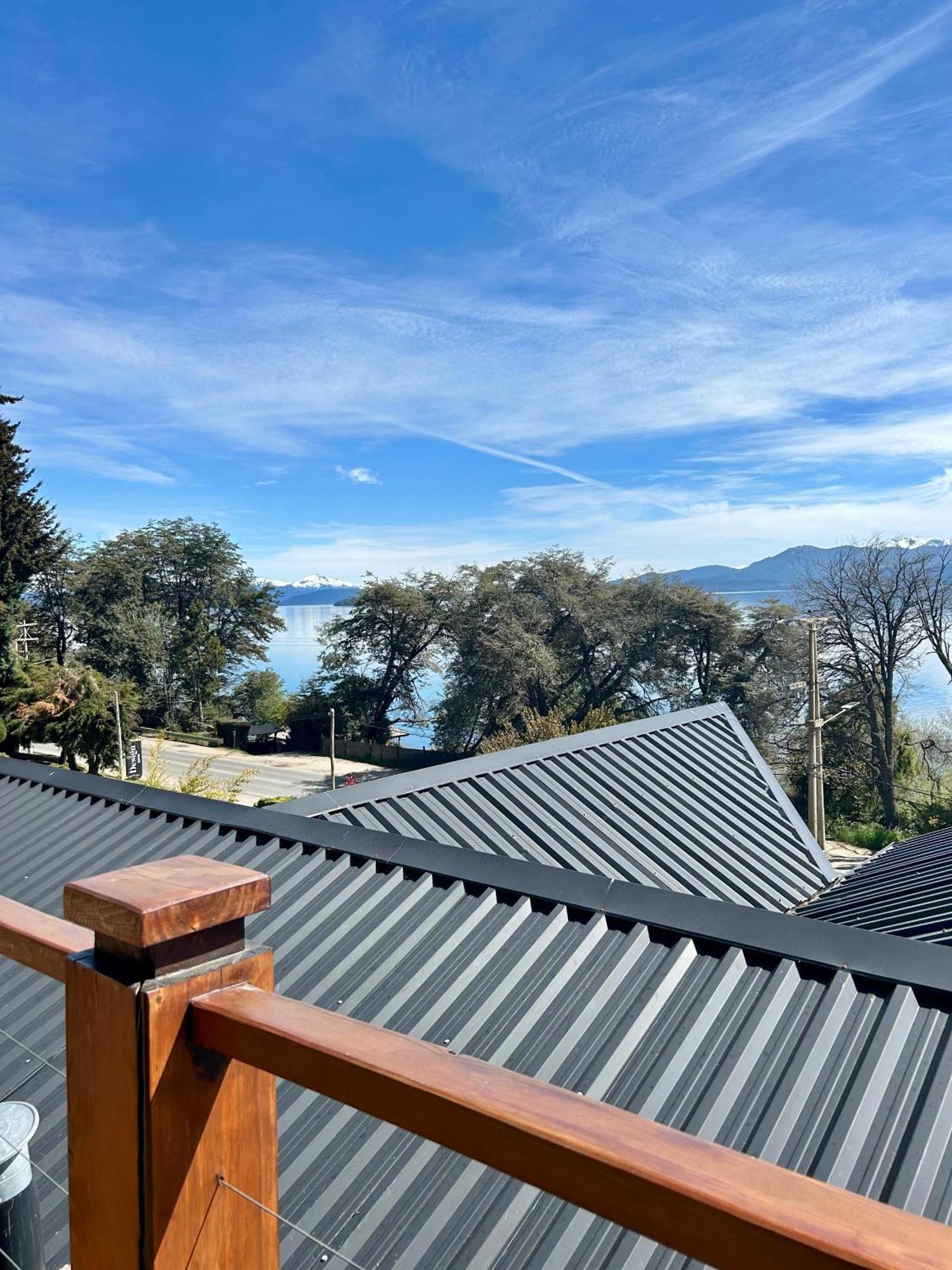 Bahia Paraiso Apart & Suites San Carlos de Bariloche Exterior photo